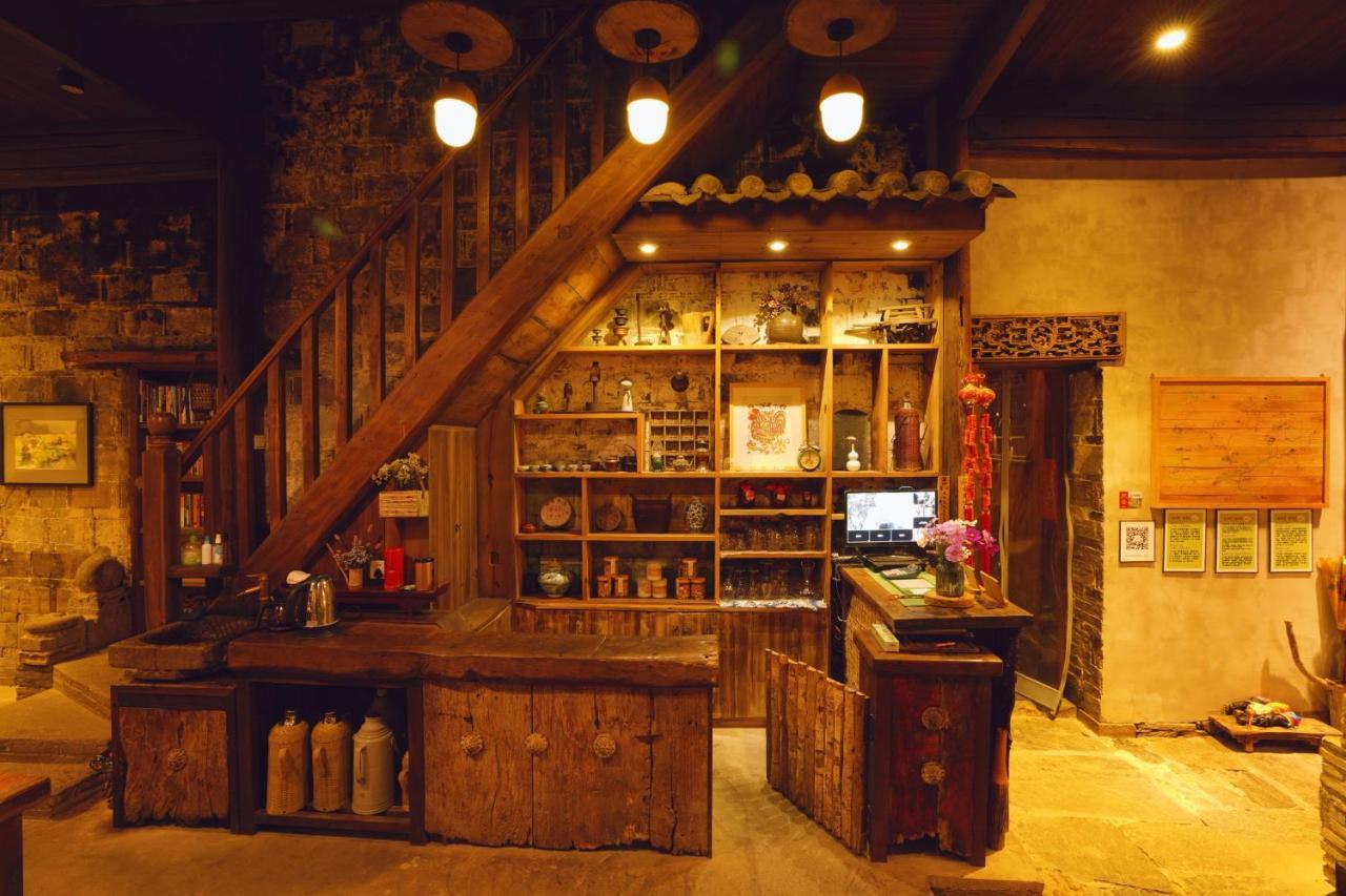 WuYuan QiYe YanXiang Guesthouse Bagian luar foto