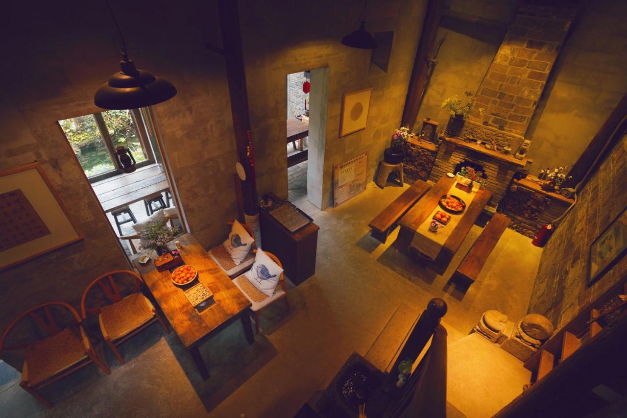 WuYuan QiYe YanXiang Guesthouse Bagian luar foto