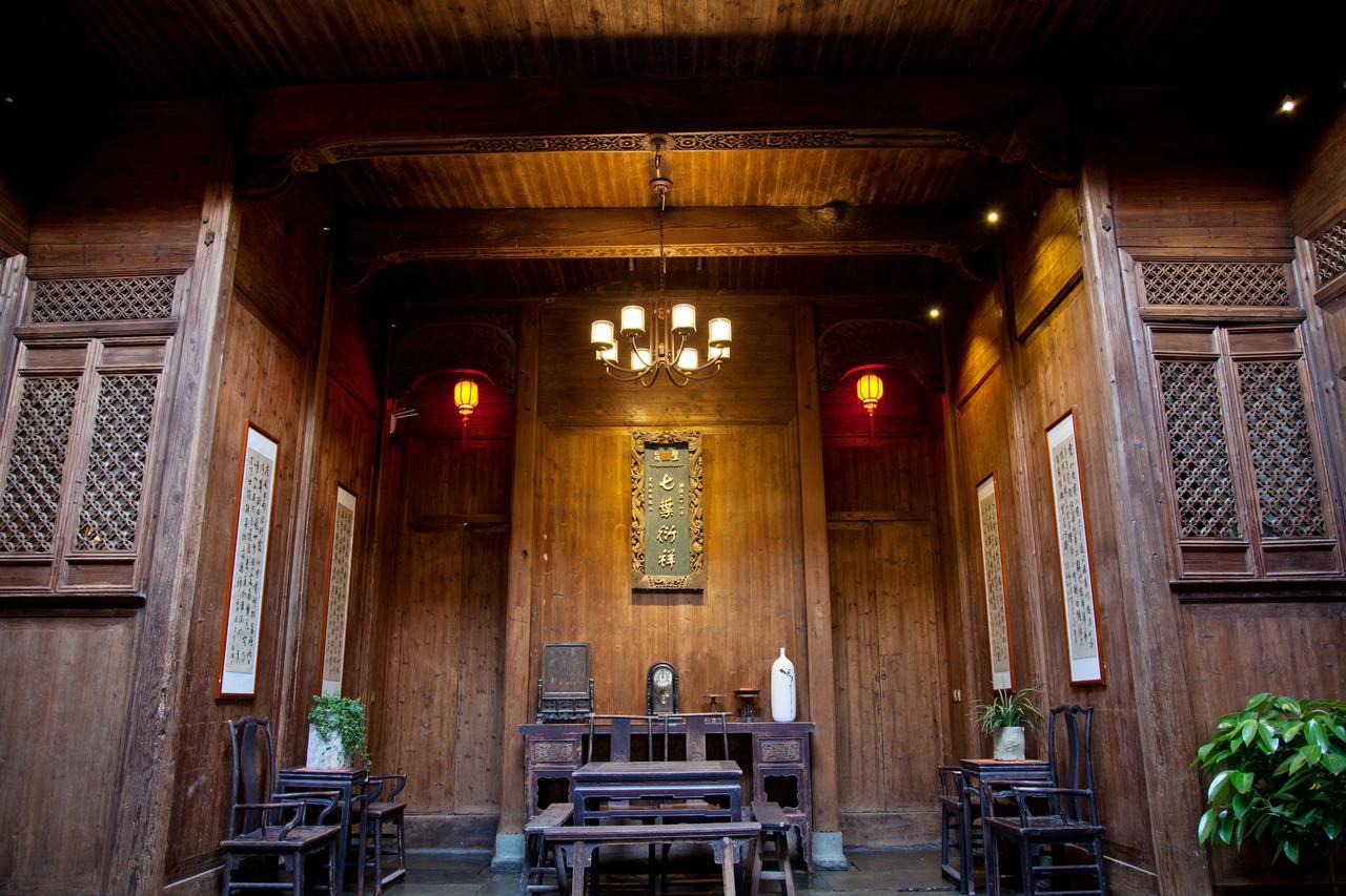 WuYuan QiYe YanXiang Guesthouse Bagian luar foto